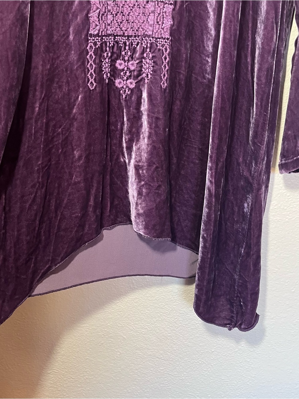 Johnny Was JWLA Velvet Embroidered Tunic Dress M Purple Silk Boho NWT - Picture 4 of 11